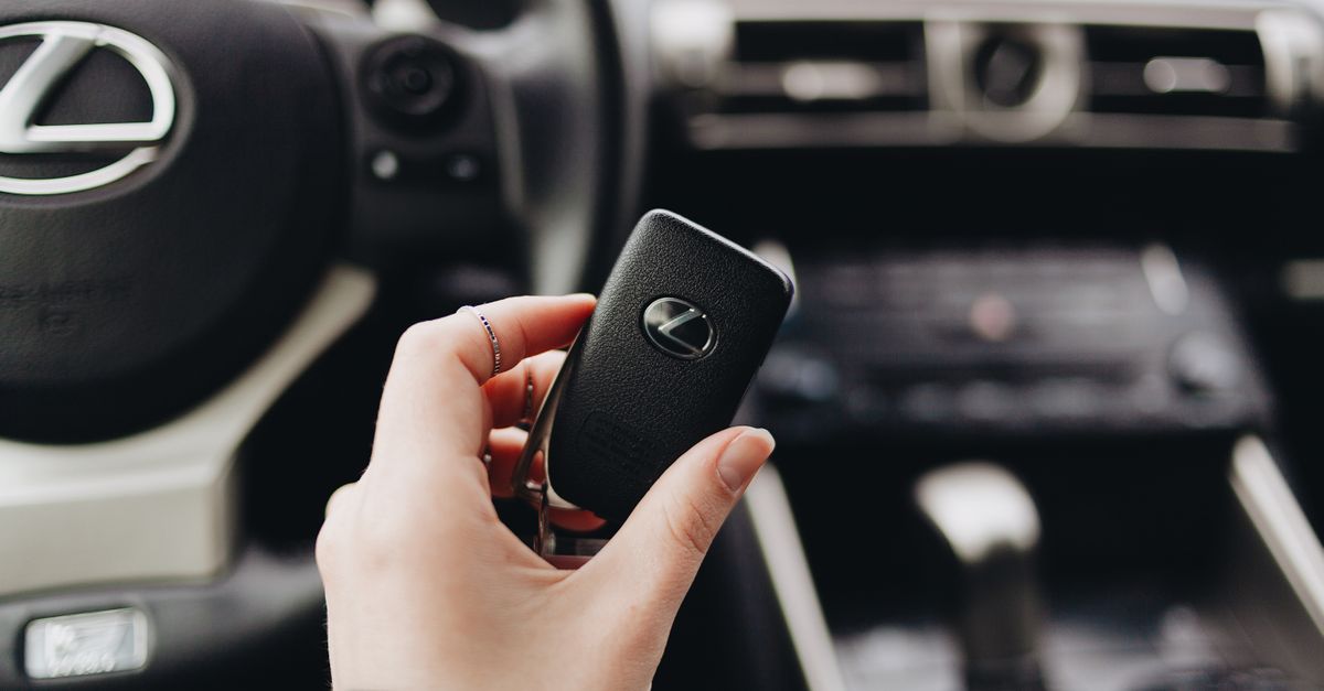 Honda car key fob — Bradenton Locksmith Pro