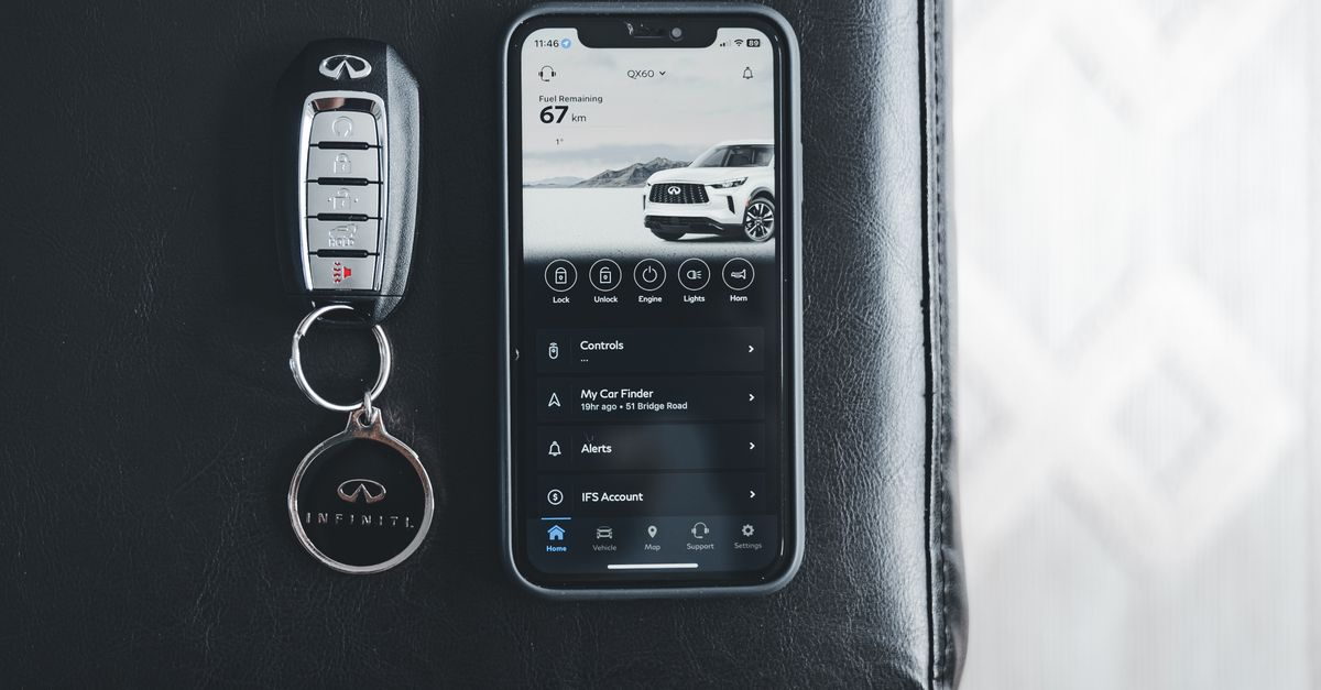 Nissan car key fob — Bradenton Locksmith Pro